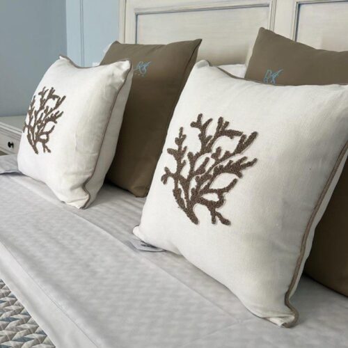 Cuscino Biancoperla ZANTE CORALLO